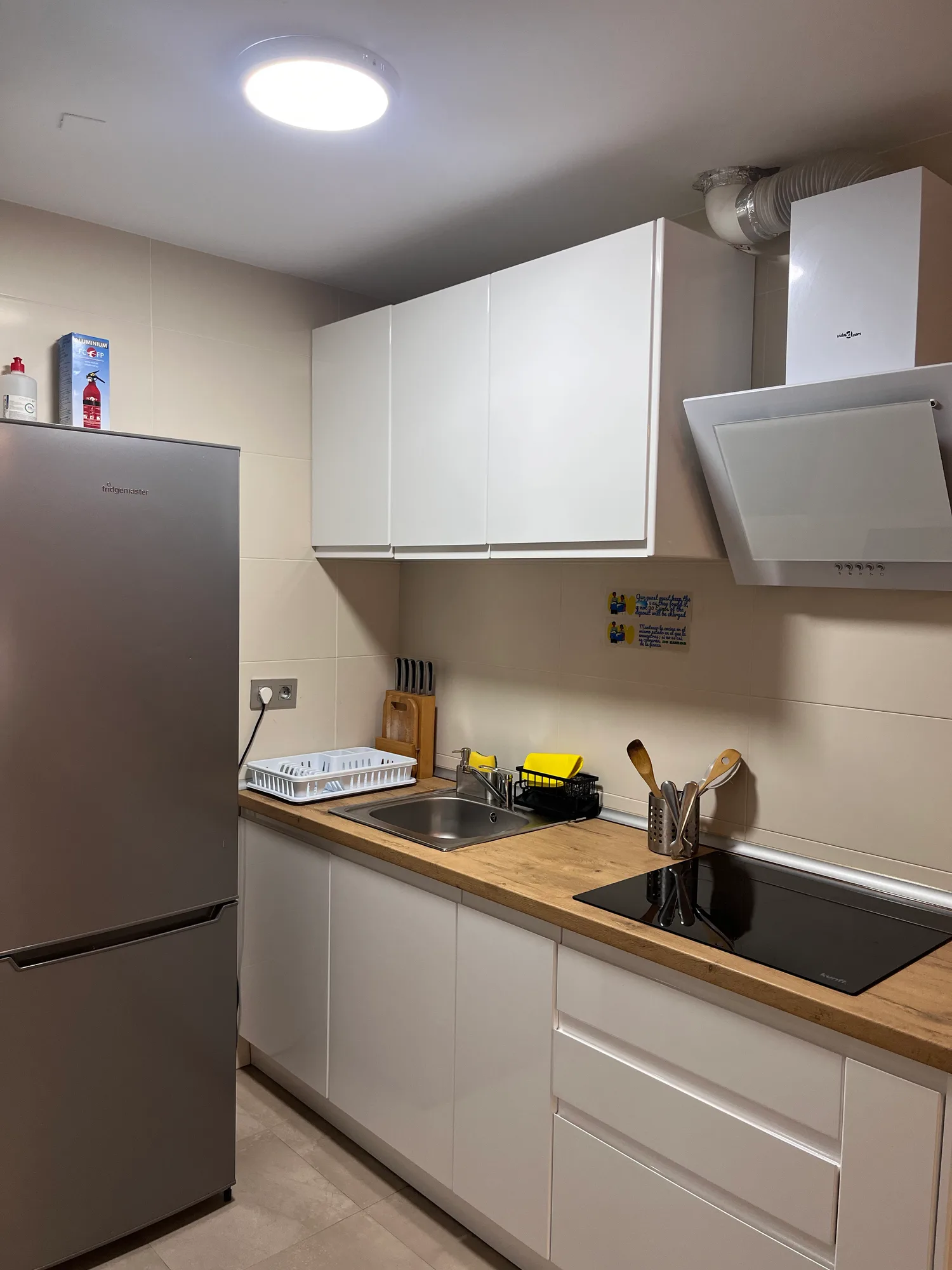 Cocina del apartamento SantaMarta2