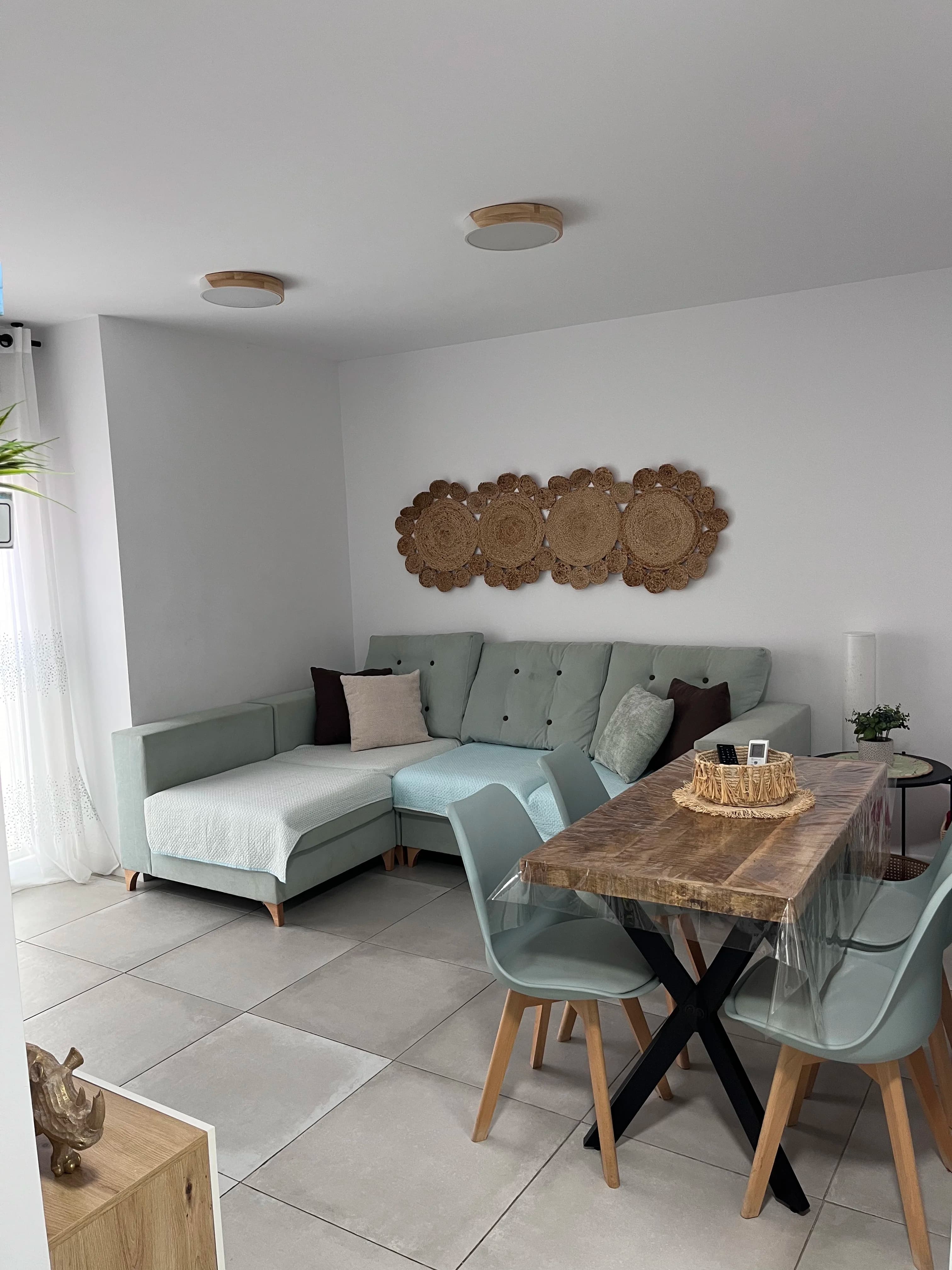 Zona de estar del apartamento Sudamerica38 en Roquetas de Mar